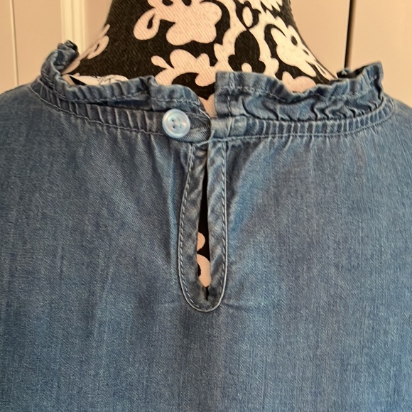 Boho light cotton “jean” ruffled top with short ruffled sleeves. - Picture 5 of 12